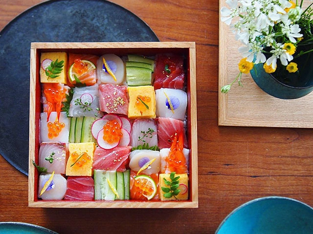 Từ sushi miếng người nhật chuyển sang mê mẩn sushi ghép hình - 1