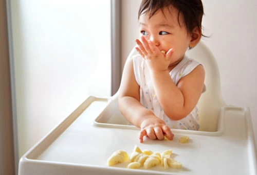 Vì sao cho con ăn nhiều hơn 2 quả chuối mỗi ngày là sai lầm tai hại - 3