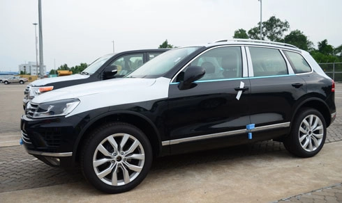  volkwagen touareg gp 2015 đầu tiên cập cảng sài gòn - 1