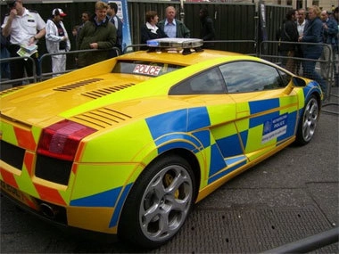  xe cảnh sát hấp dẫn nhất thế giới - 10