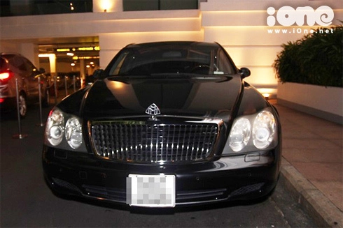  xe siêu sang maybach trong đám cưới jennifer phạm - 5