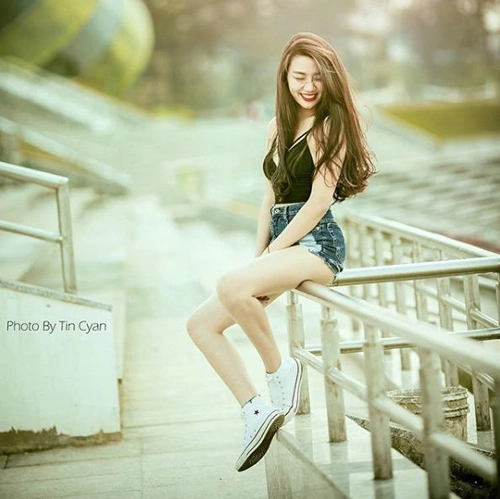 Xuất hiện quả bom sexy nóng hổi khiến giới instagram việt sôi sục - 12