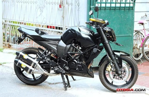  yamaha byson độ phong cách ducati streetfighter - 2