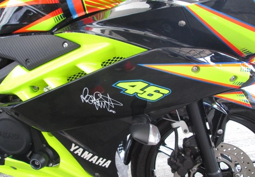  yamaha r15 phiên bản valentino rossi - 4