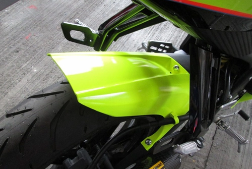  yamaha r15 phiên bản valentino rossi - 9