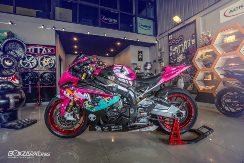 Bmw s1000rr so cute với phiên bản độ powerpuff gril từ the ackers racing - 2