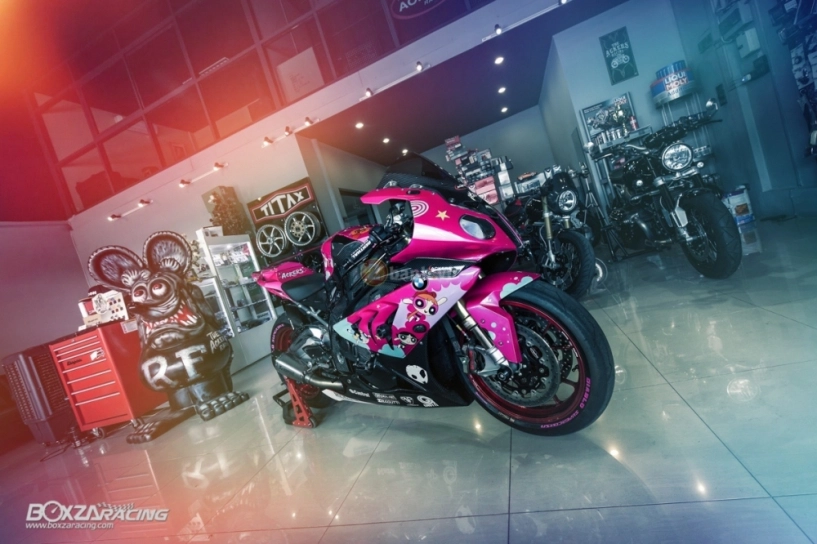 Bmw s1000rr so cute với phiên bản độ powerpuff gril từ the ackers racing - 30