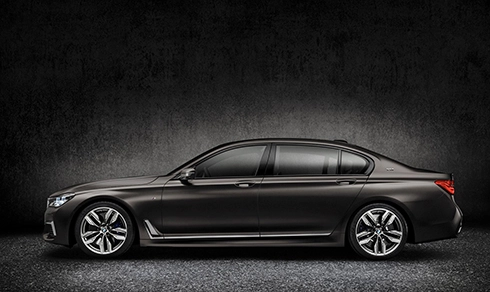  bmw trình làng m760i với sức mạnh 600 mã lực - 3