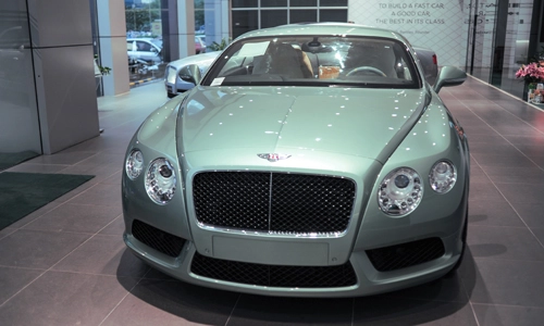  chi tiết bentley continental gt v8 màu độc tại hà nội - 1