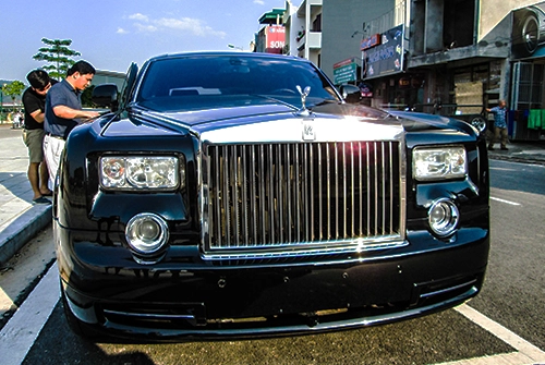  chi tiết rolls-royce phantom ở lào cai - 1