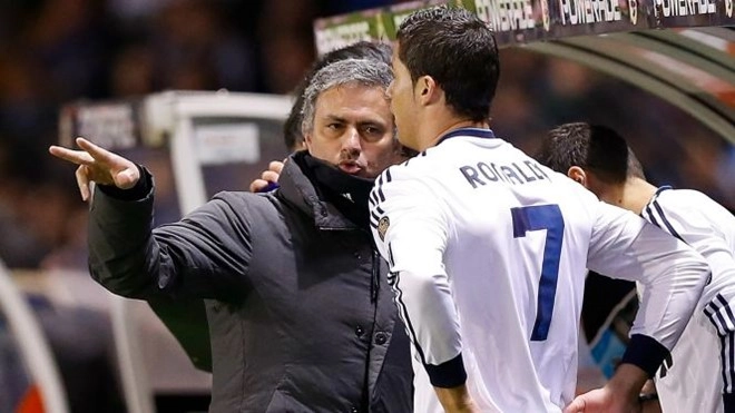 Cr7 không nằm trong danh sách tốp 3 cầu thủ hay nhất mọi thời đại của hlv jose mourinho - 1