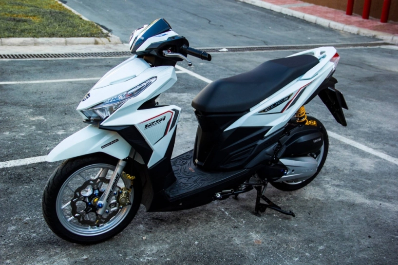 Honda click 125i trắng tinh khôi đầy cá tính - 1