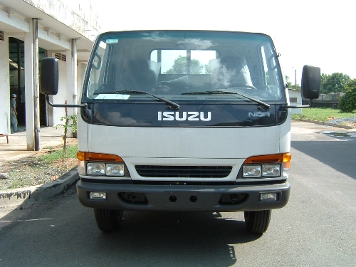  isuzu hành trình 20 năm trên đất việt - 4