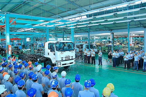  isuzu hành trình 20 năm trên đất việt - 7