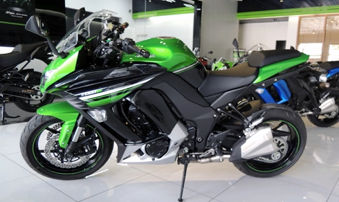  kawasaki z1000sx giá 409 triệu đồng cho dân chơi việt nam - 1