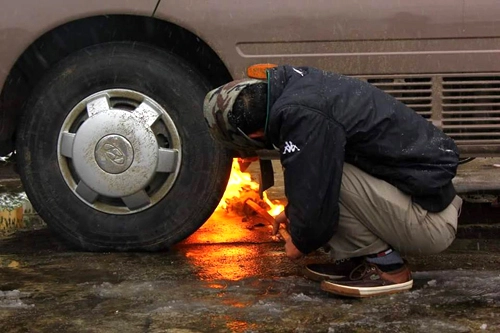  lý do tài xế sapa đốt bình nhiên liệu khi trời lạnh - 1