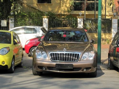  maybach 57s màu độc tái xuất ở hà nội - 1