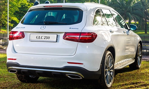  mercedes glc 250 4matic giá 75000usd tại malaysia - 5