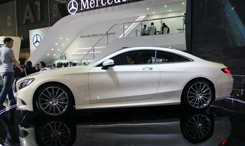  mercedes s500 coupe giá hơn 7 tỷ đồng tại việt nam - 1