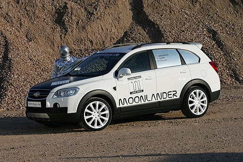  phiên bản đặc biệt chevrolet captiva moonlander - 2