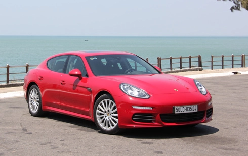  porsche panamera - coupe trong hình dáng sedan - 1