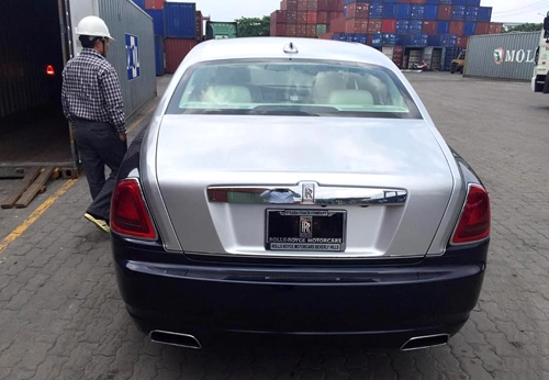  rolls-royce không chính hãng ồ ạt về việt nam - 9