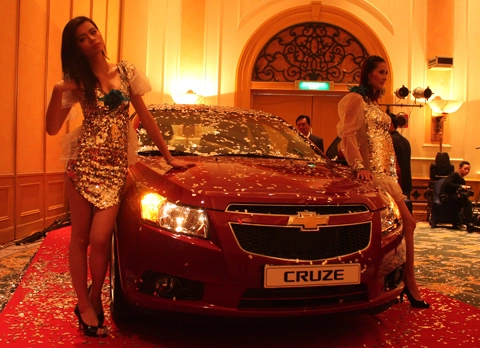  vidamco công bố giá chi tiết của chevrolet cruze - 1