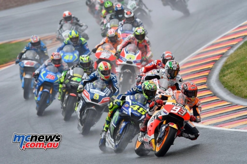 Xếp thư 11 chung cuôc la thanh tich đua qp thâp nhât cua lorenzo kê tư assen năm 2013 - 2