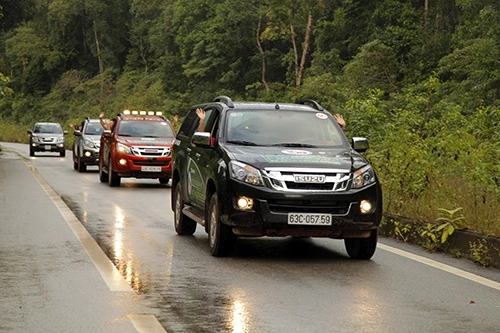  1000 km khám phá miền tây cùng d-max - 14