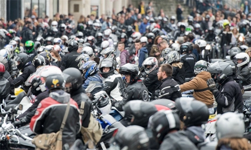  10000 môtô tràn vào paris - 2