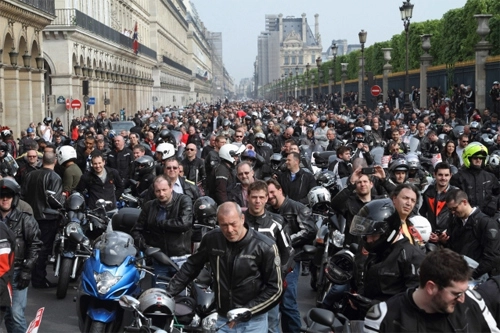  10000 môtô tràn vào paris - 3