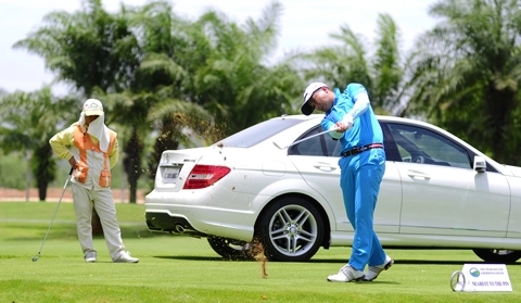  40 xe bạc tỷ trao tặng các golf thủ - 1