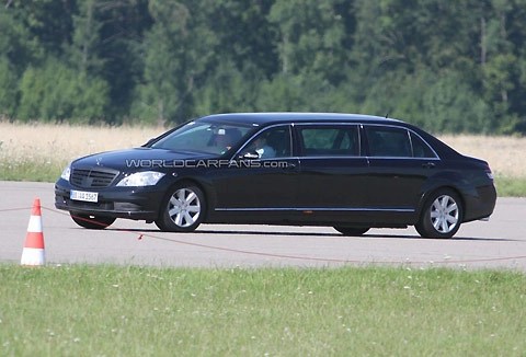  ảnh đầu tiên về mercedes s-class limousine - 1