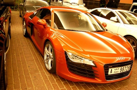  audi r8 màu lạ - 2