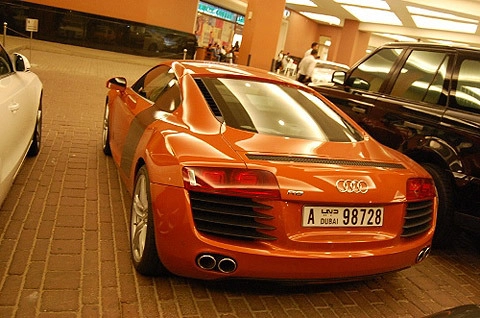  audi r8 màu lạ - 3