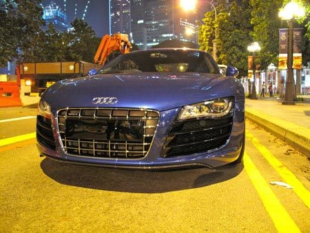  audi r8 v10 đầu tiên xuất hiện tại singapore - 3