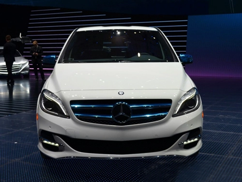  b-class electric drive - xe điện mới của mercedes - 1