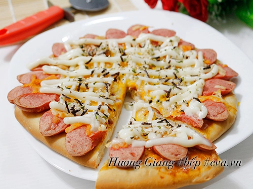 Bánh pizza xúc xích giăm bông tuyệt ngon - 9