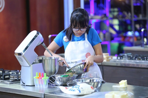 Bất ngờ vua đầu bếp thanh cường thanh hòa làm đội trưởng masterchef nhí - 9