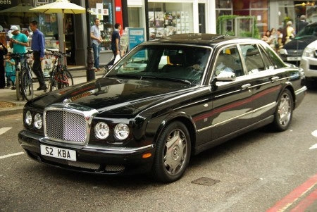  bentley và rolls-royce hàng độc trên phố london - 7