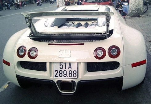  bugatti veyron tái xuất trên phố sài gòn - 6