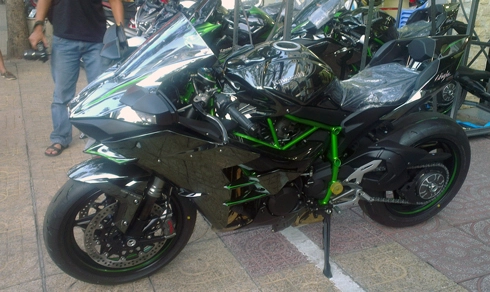  đập thùng ninja h2 đầu tiên tại việt nam - 1