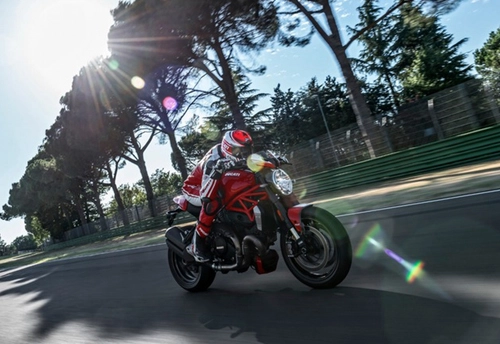  ducati monster 1200 r - viết lịch sử mới - 12