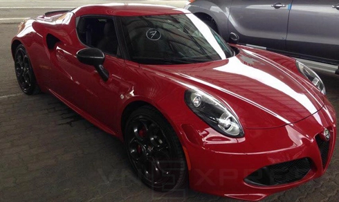  hàng độc alfa romeo 4c launch edition cập cảng sài gòn - 3