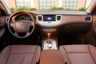  hyundai genesis - xe sang giá rẻ - 5