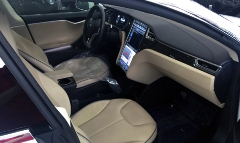  khám phá ôtô điện tesla s ở sài gòn - 6