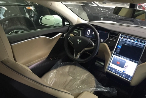  khám phá ôtô điện tesla s ở sài gòn - 7