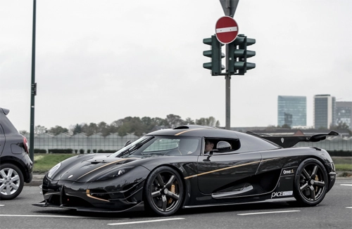  koenigsegg one1 - 4