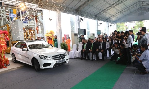  mercedes-benzvận hành nhà máy 10 triệu usd - 3