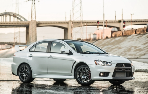  mitsubishi lancer evo cuối cùng - tạm biệt huyền thoại - 1